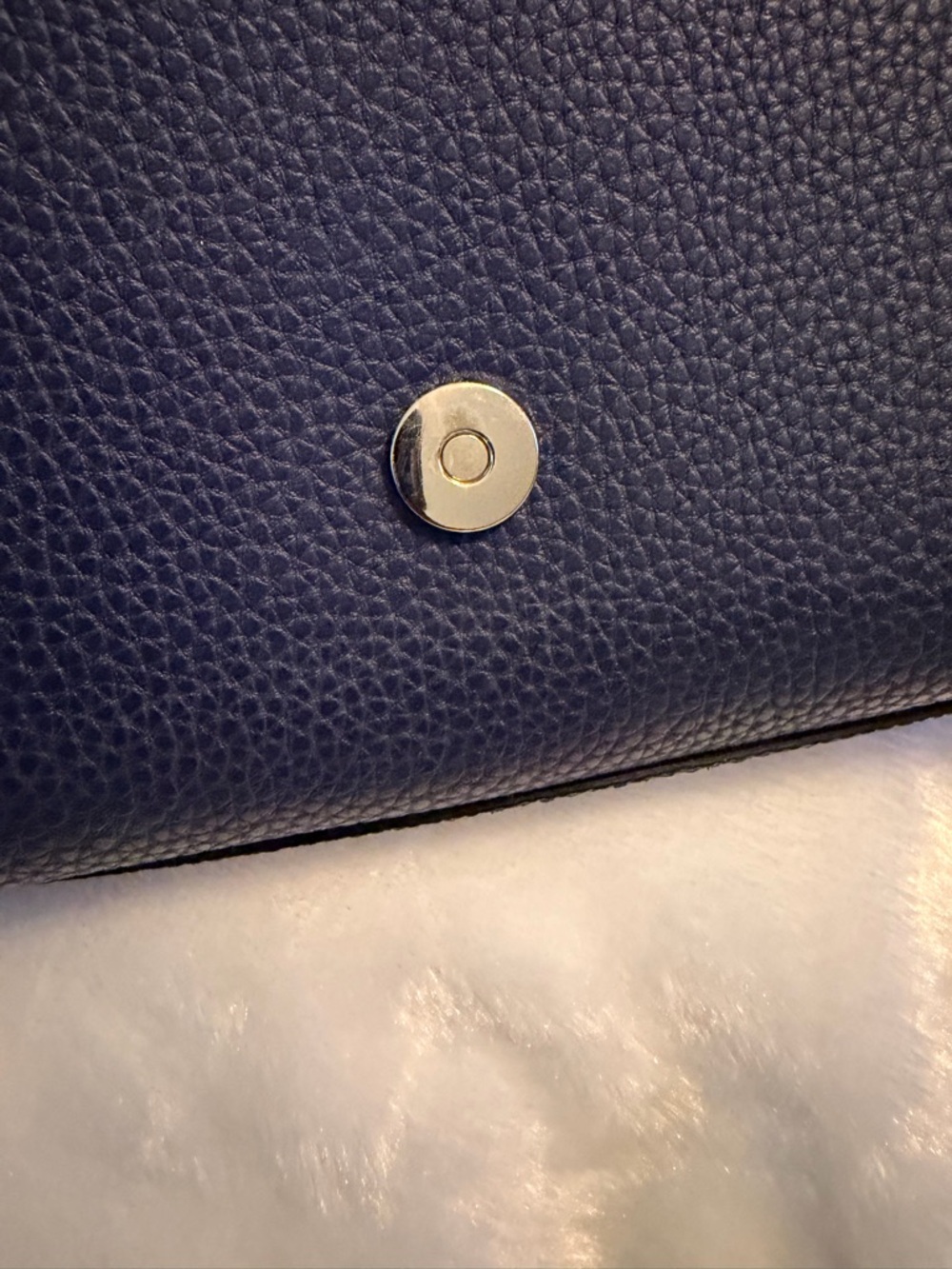 kate spade pebbled navy leather crossbody with bow detail - Picture 4 of 16